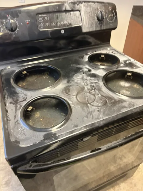 Before kitchen cleaning